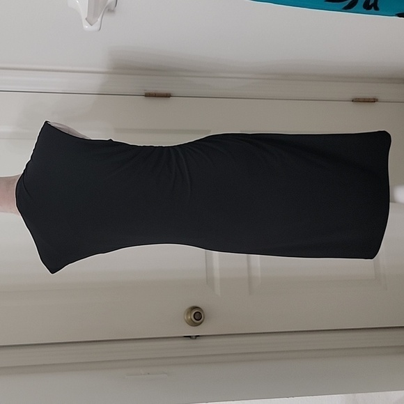 Ronni Nicole, Size 8 Little Black Dress, Draped Neckline Ruched Side Midi Length - Picture 5 of 15